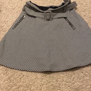 express black and white skirt
